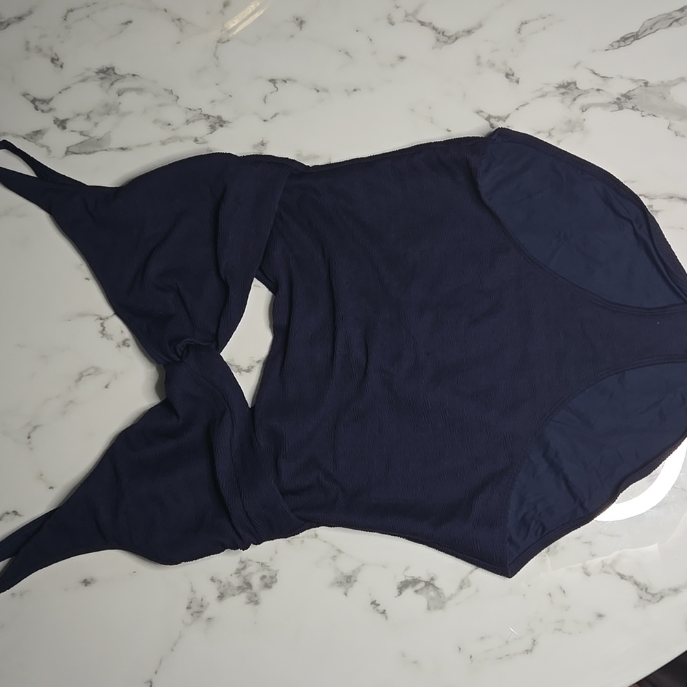Anne Cole Navy Blue Cut-Out One Piece Swimsuit NWOT Nautical Coastal Summer Swim